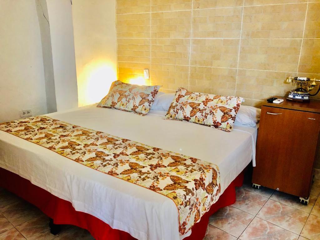 Antigua Calle Almudena Hotel Cartagena Exterior foto